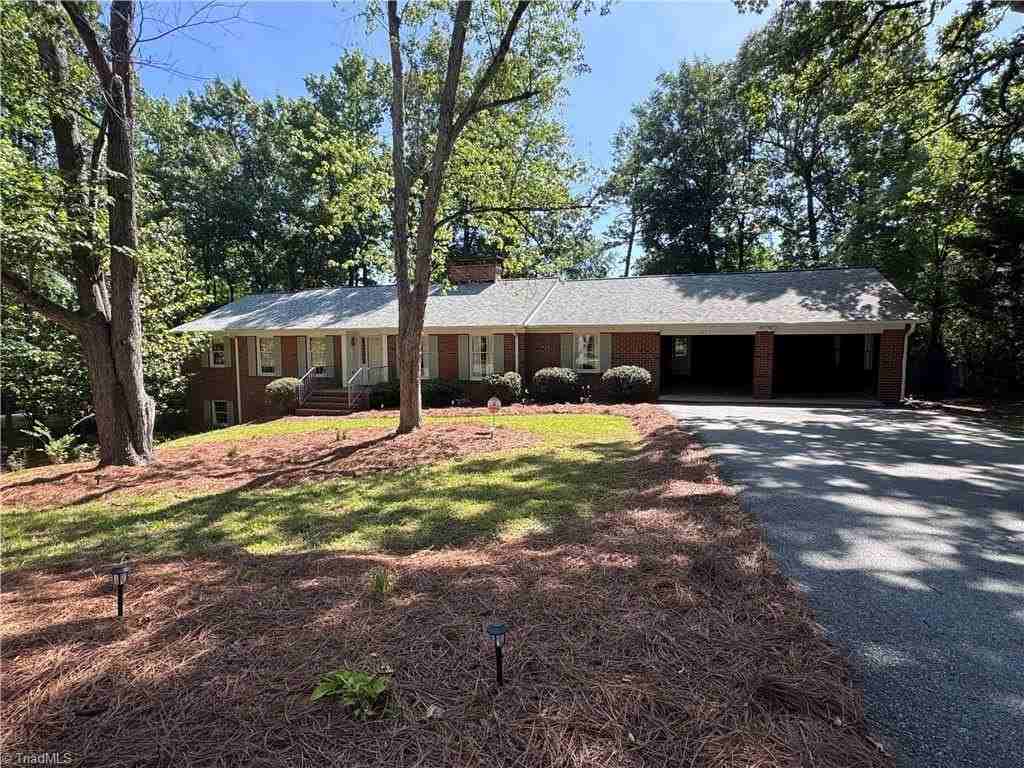 603 Shannon Rd - Photo 2 of 46