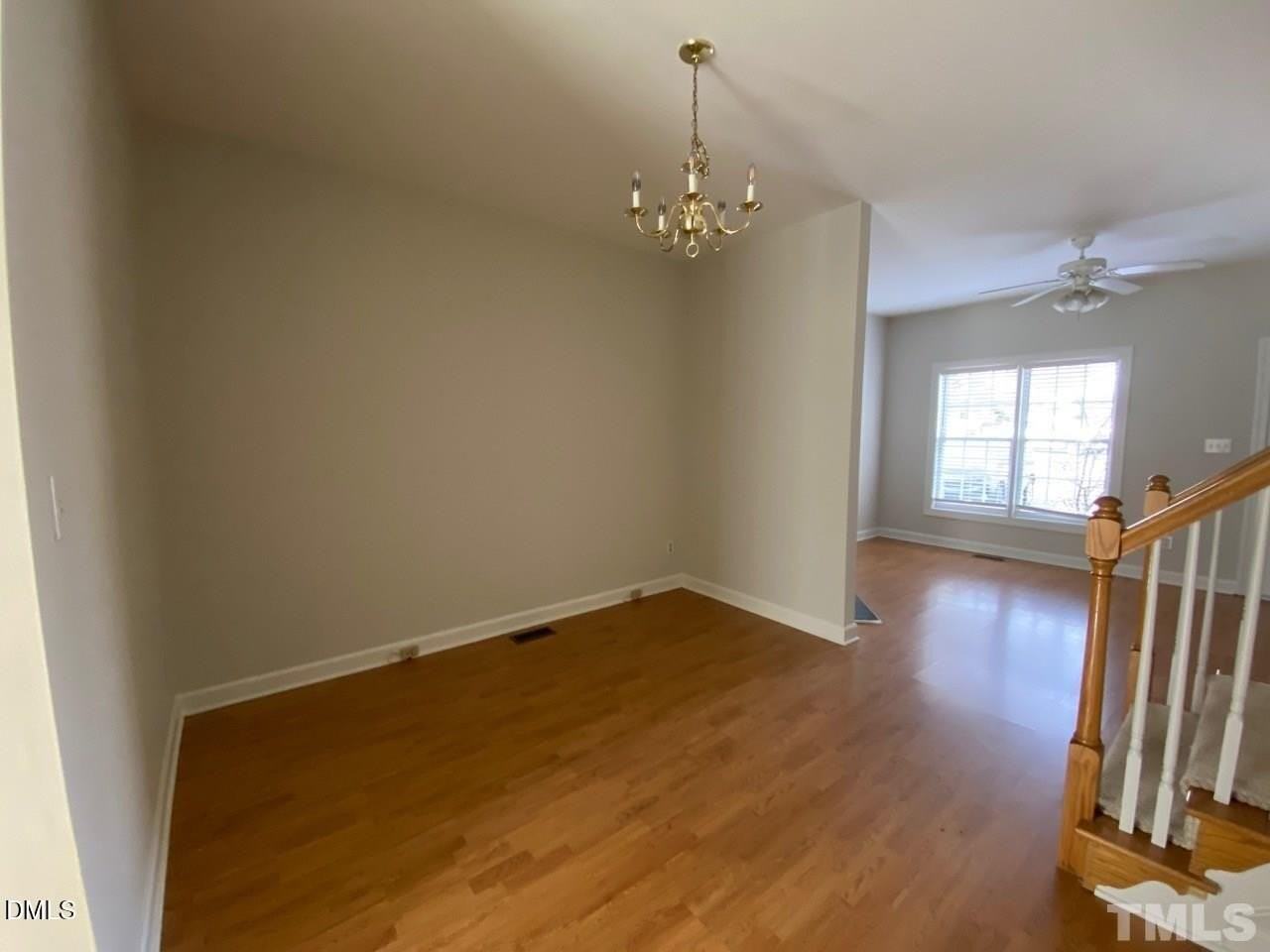2725 Sterling Park Dr - Photo 5 of 19