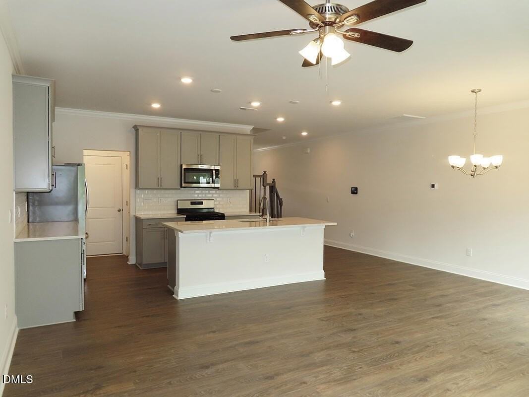 509 Brightleaf Rd - Photo 3 of 23