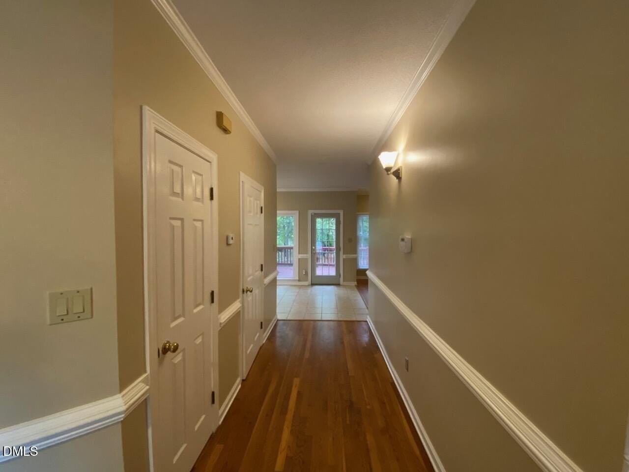 1012 Sturbridge Dr - Photo 2 of 25