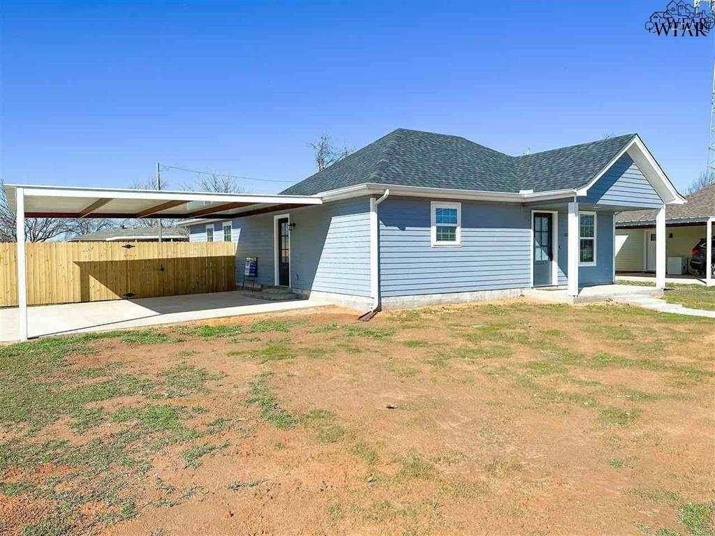 1016 Bishop Rd - Photo 3 of 17