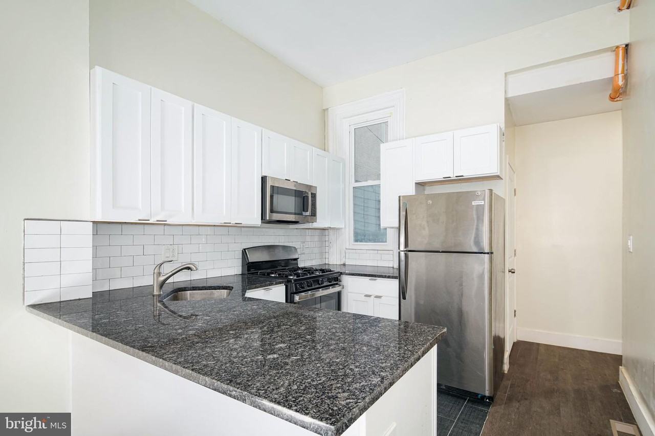 1825 W Master St #3 - Photo 2 of 10