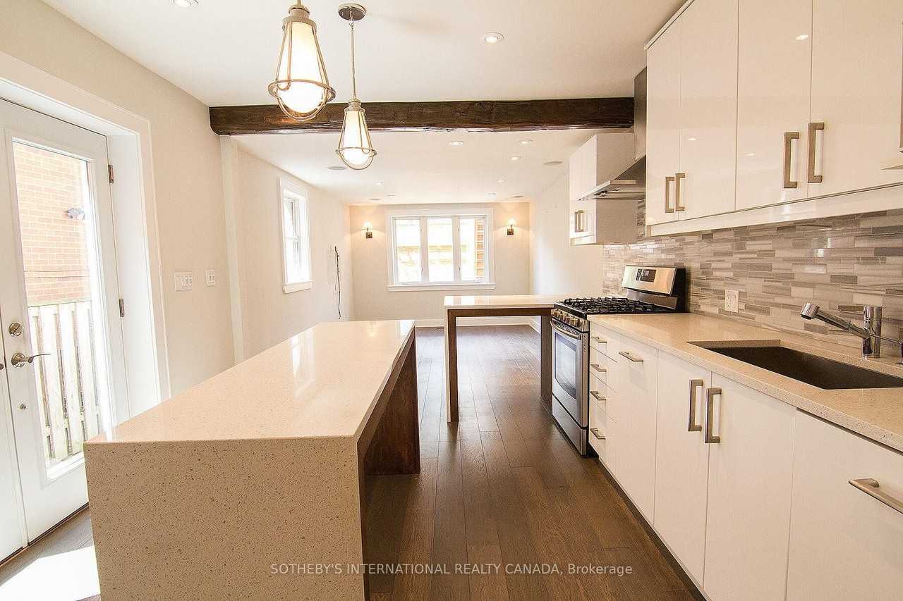 900 Manning Avenue #Main - Photo 3 of 28
