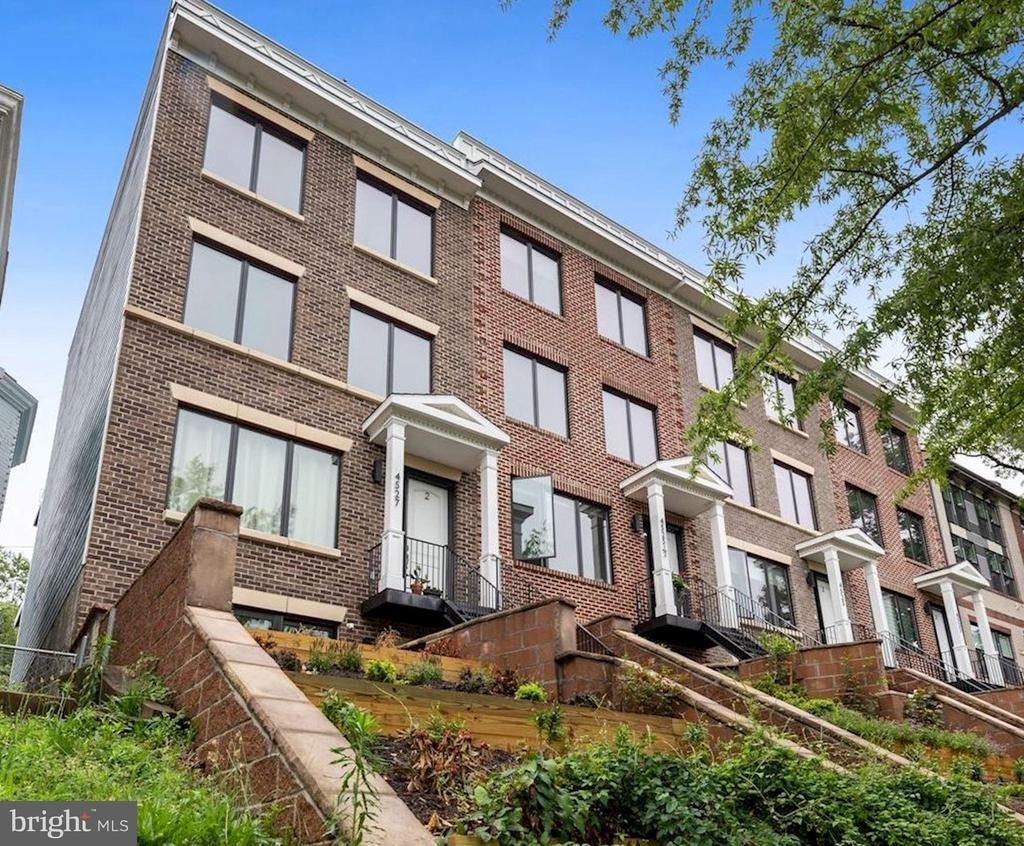 4527 Georgia Ave Nw ##2