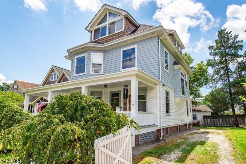 294 Claremont Ave - Photo 2 of 43