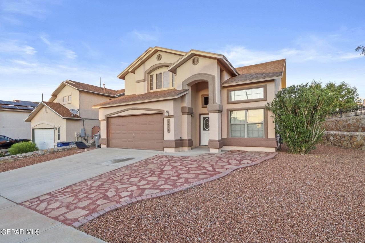 1476 Luz De Sol Dr - Photo 3 of 47