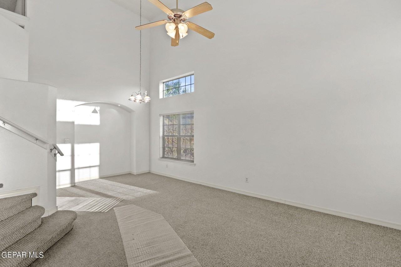 1476 Luz De Sol Dr - Photo 5 of 47