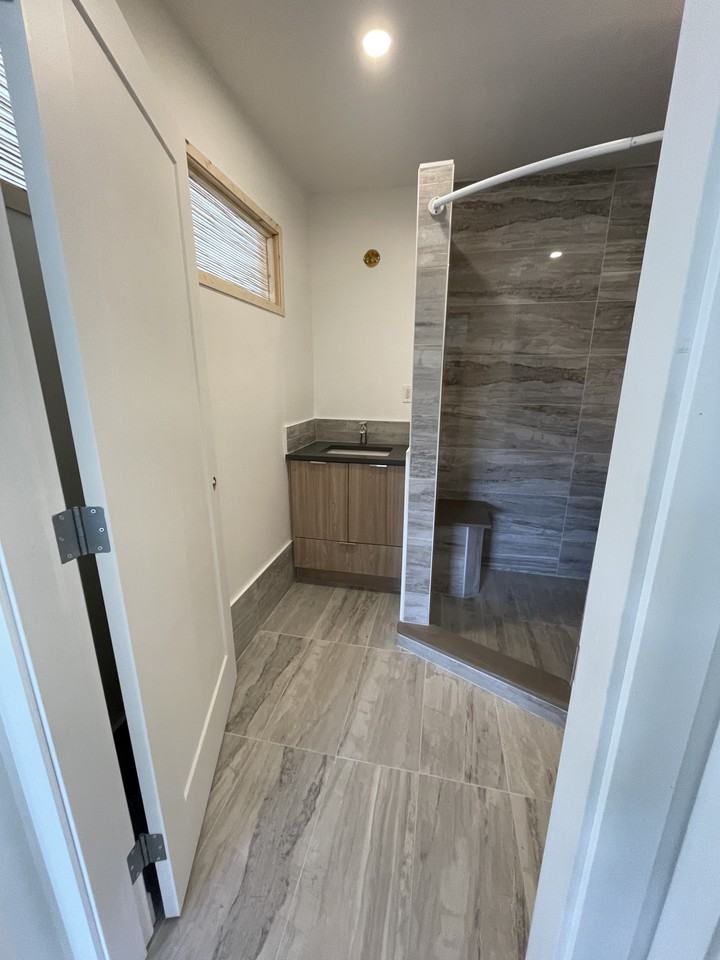 1672 Cedar Road 6 - Photo 3 of 11