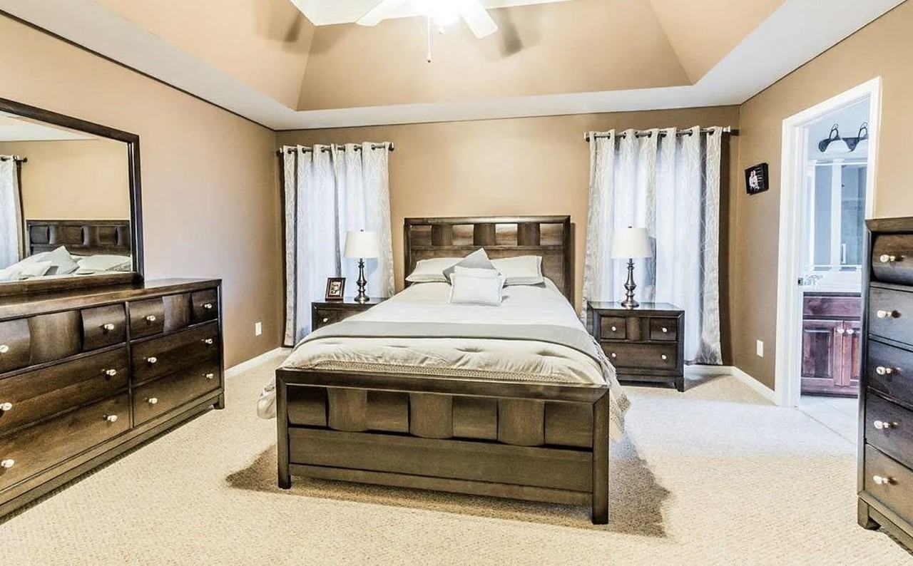 639 Muirfield Cir #1 - Photo 3 of 10