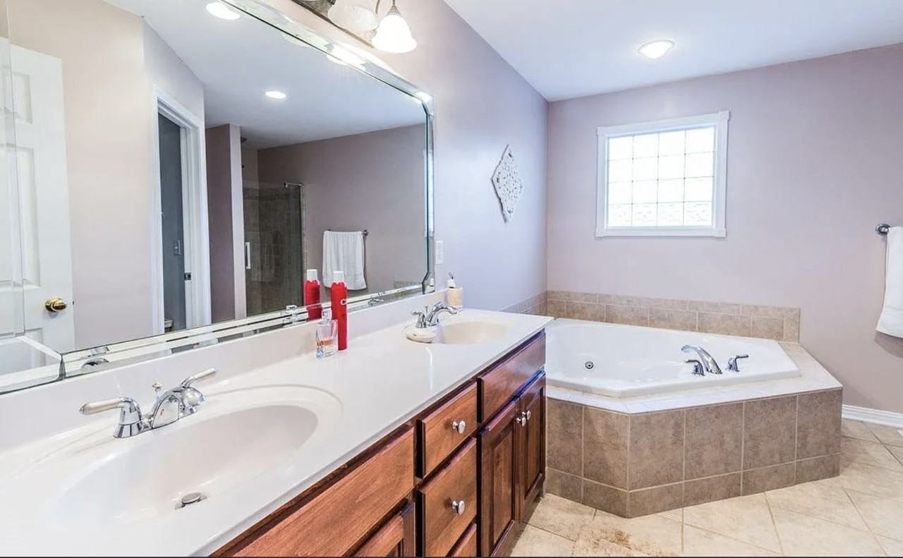 639 Muirfield Cir #1 - Photo 4 of 10