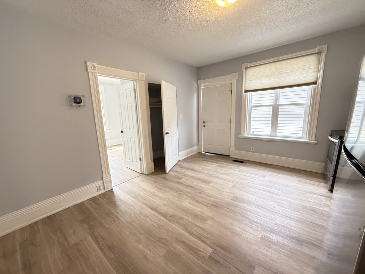79 Murray St - Photo 5 of 7