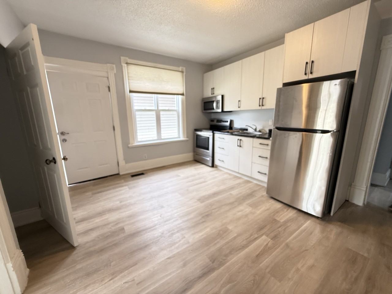 79 Murray St - Photo 6 of 7