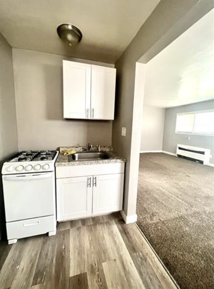 14934 Tireman Avenue6 #6 - Photo 3 of 9