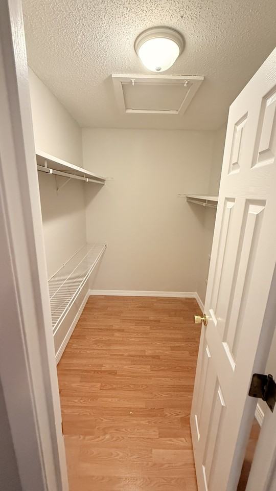 937 Breezewood Cir #1 - Photo 2 of 14