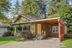 featured image of 10181 N Fairway Dr #1