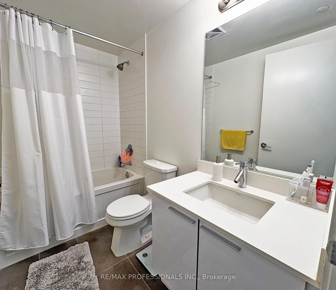 10 Park Lawn Road #802 - Photo 4 of 11
