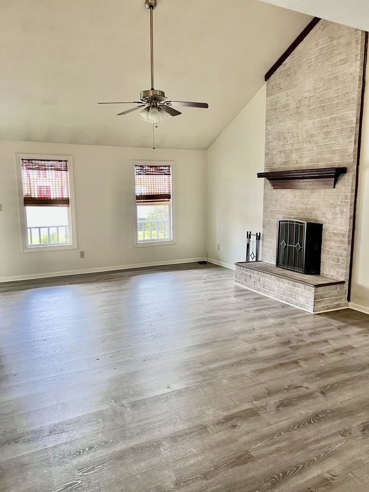 1568 Dylan Dr #1 - Photo 3 of 23