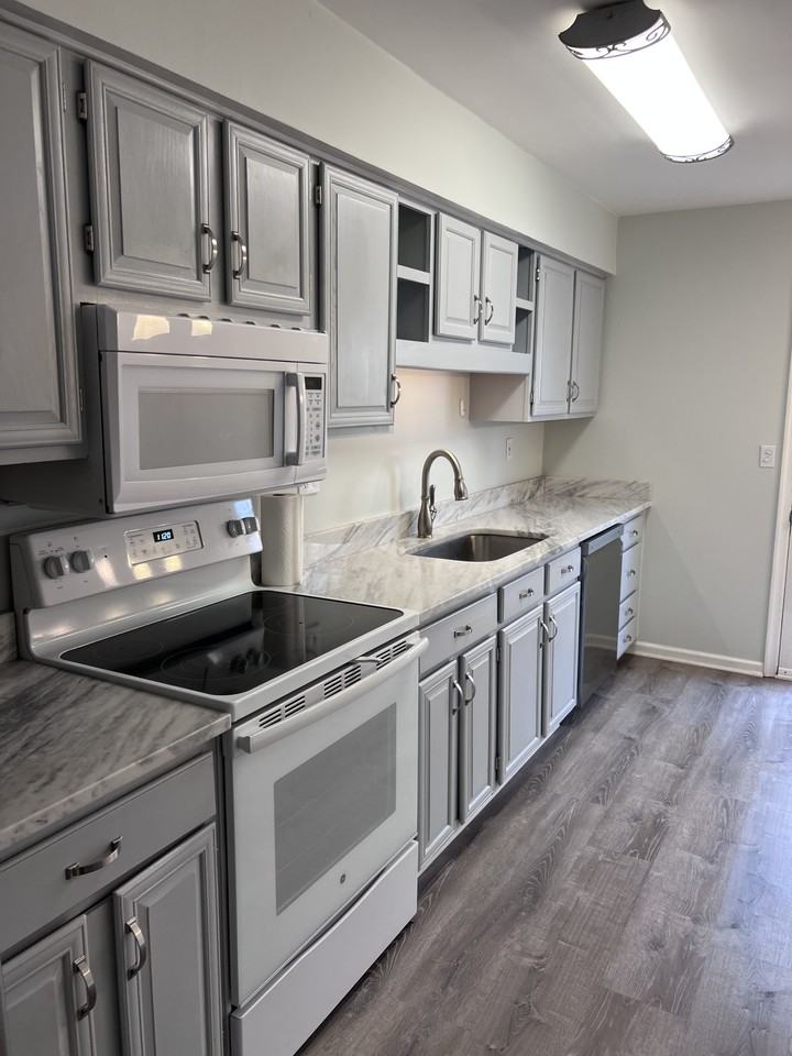1568 Dylan Dr #1 - Photo 7 of 23