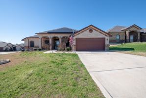 featured image of 2040 Chinquapin Ln #1