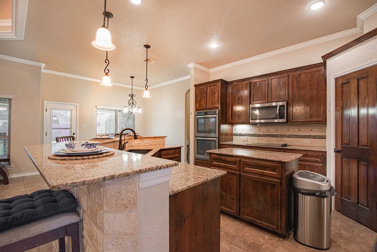 2040 Chinquapin Ln #1 - Photo 4 of 13