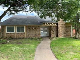 featured image of 3109 Laurel Ln