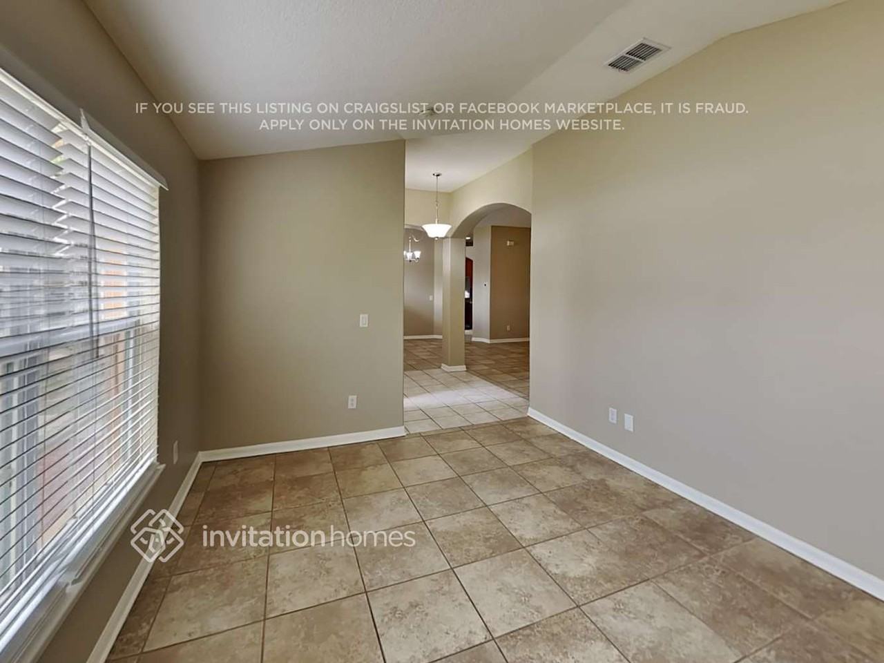 10502 Summit Lakes Ln - Photo 3 of 20