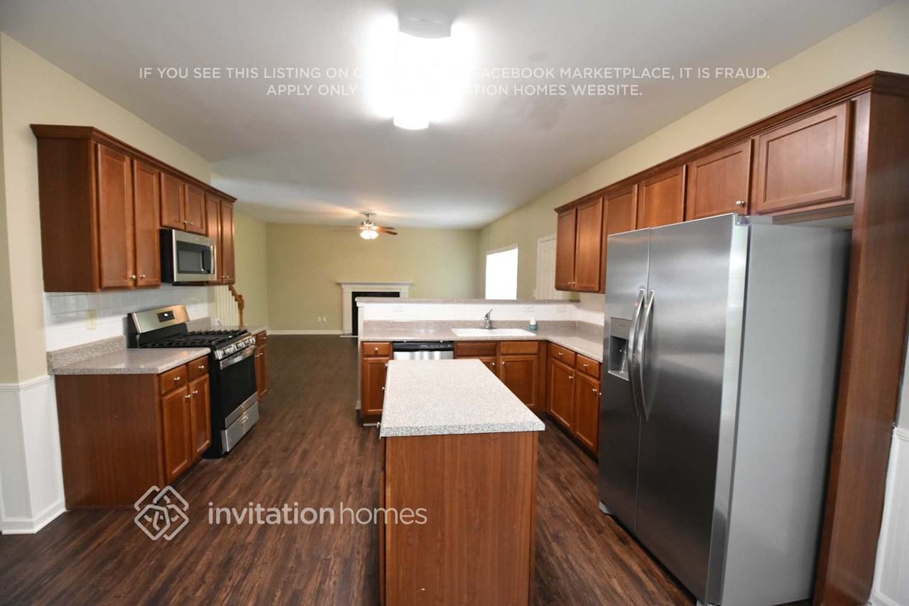 4010 Portico Run Dr - Photo 4 of 13