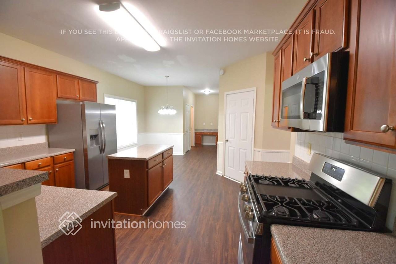 4010 Portico Run Dr - Photo 5 of 13