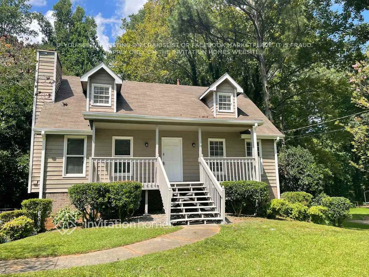 1851 Twin Branch Dr - Photo 2 of 16