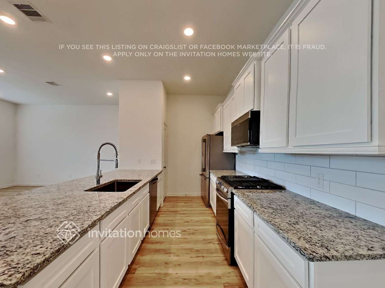 4019 Champlain Way - Photo 7 of 18