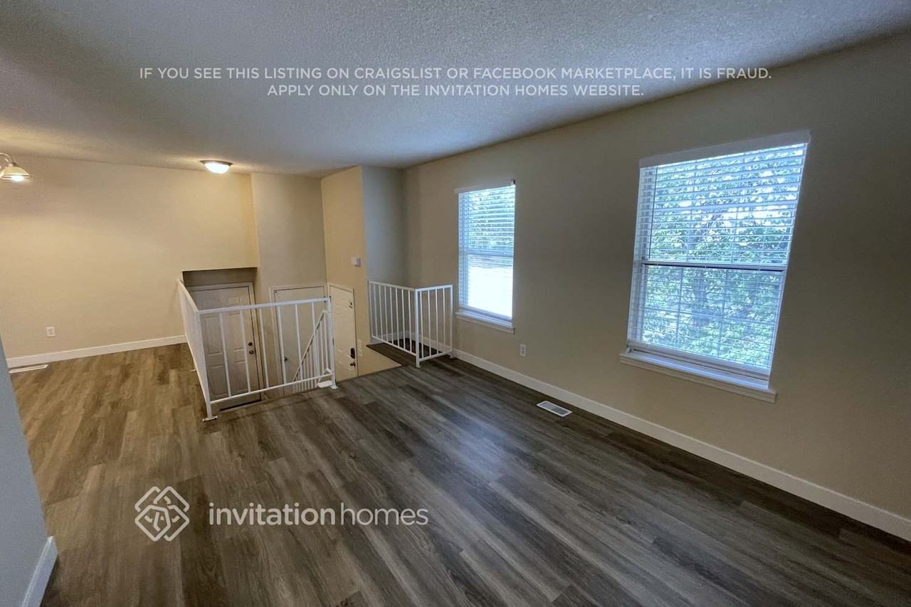 17634 Snowberry Way - Photo 5 of 19