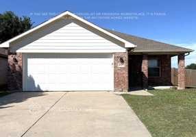 featured image of 950 Heather St