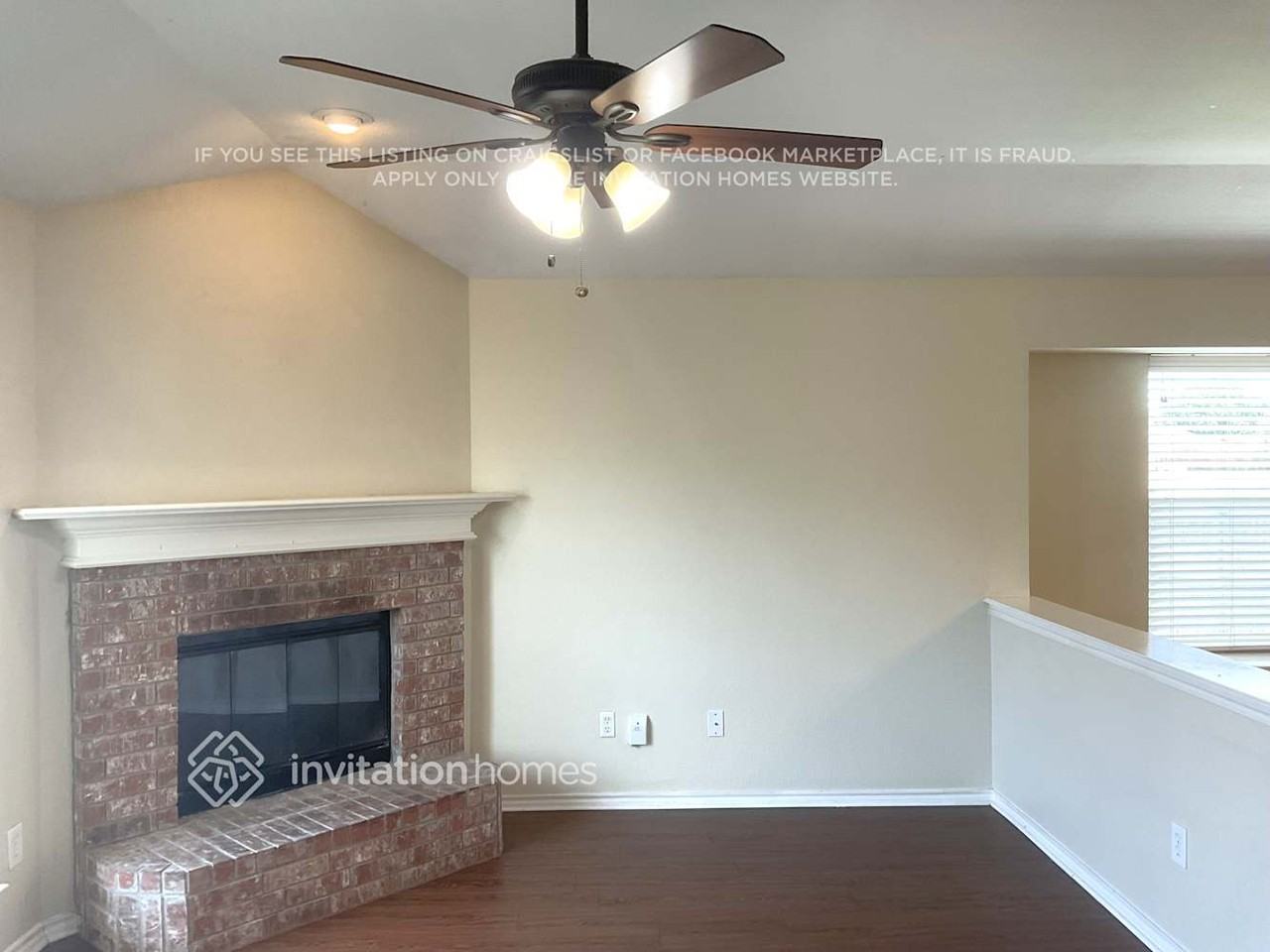 950 Heather St - Photo 3 of 15
