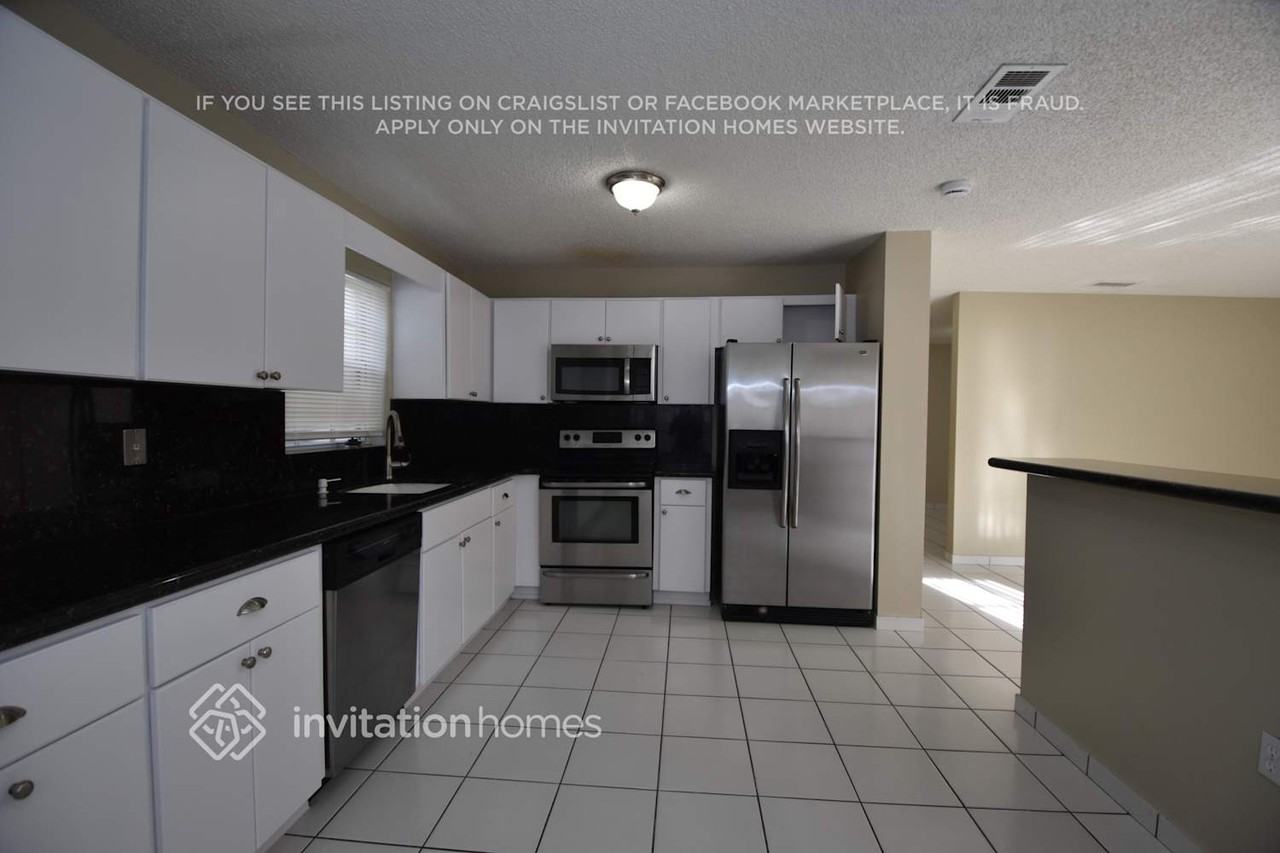 15290 Sw 51st St - Photo 7 of 22
