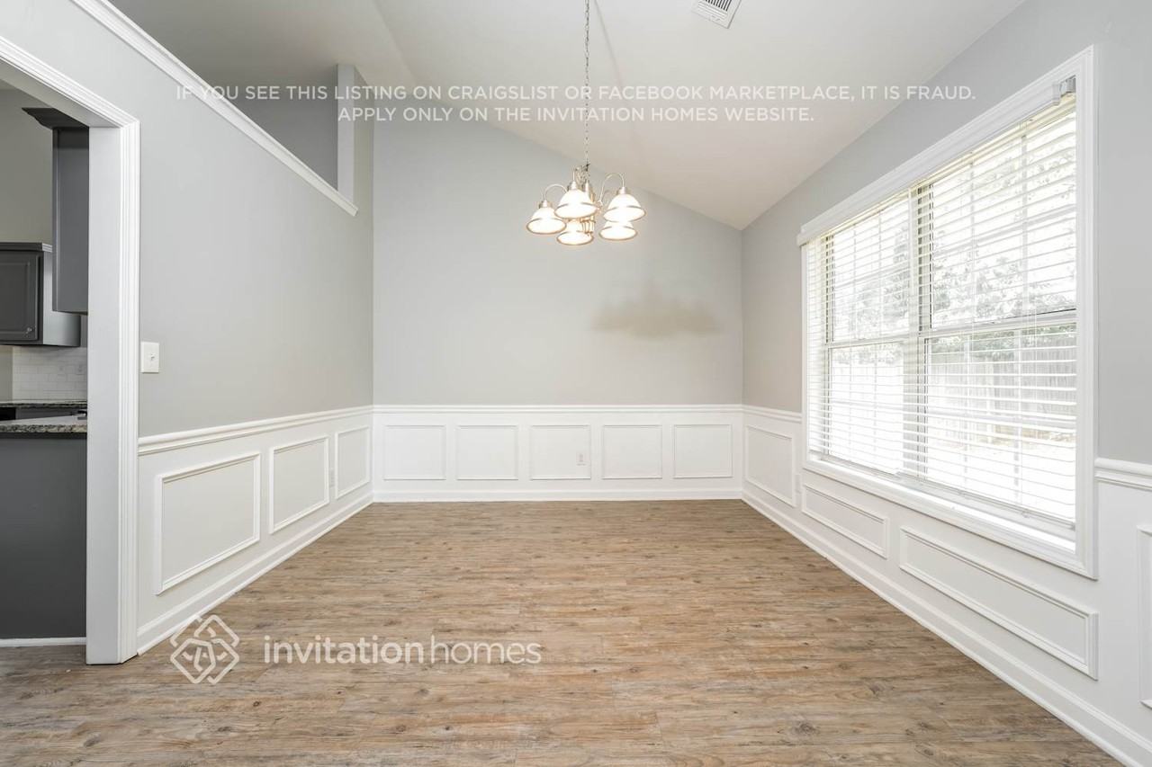 175 Cedarhurst Rd - Photo 6 of 18