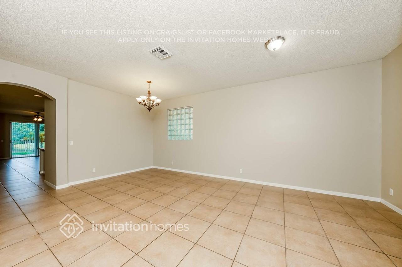 1026 Fosters Mill Rd - Photo 7 of 17