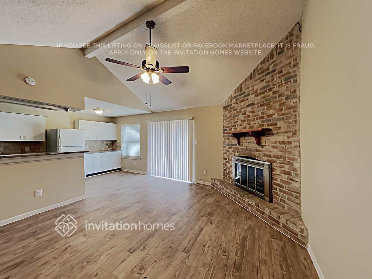 2606 Elm Hollow St - Photo 4 of 17