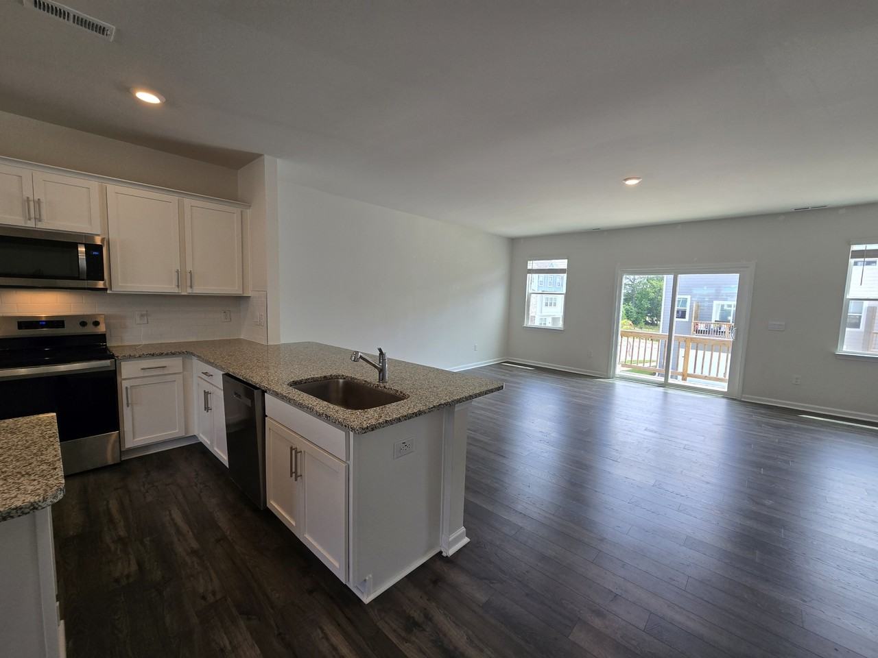 803 Washington St #1 - Photo 7 of 31