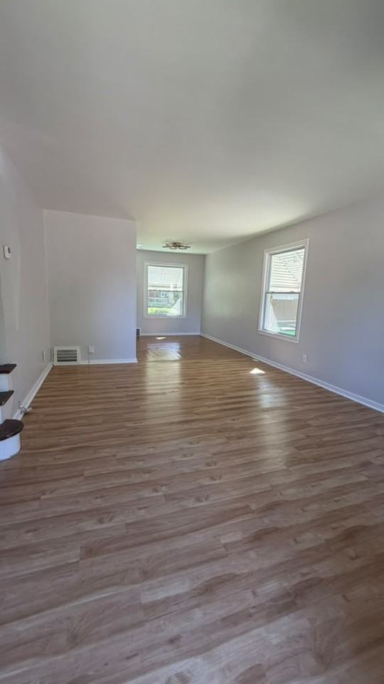 1527 Babbitt Rd #1 - Photo 3 of 24