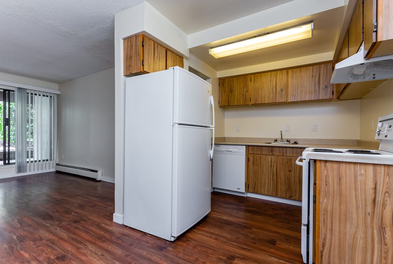 Adelaide Apartments - Photo 2 of 9