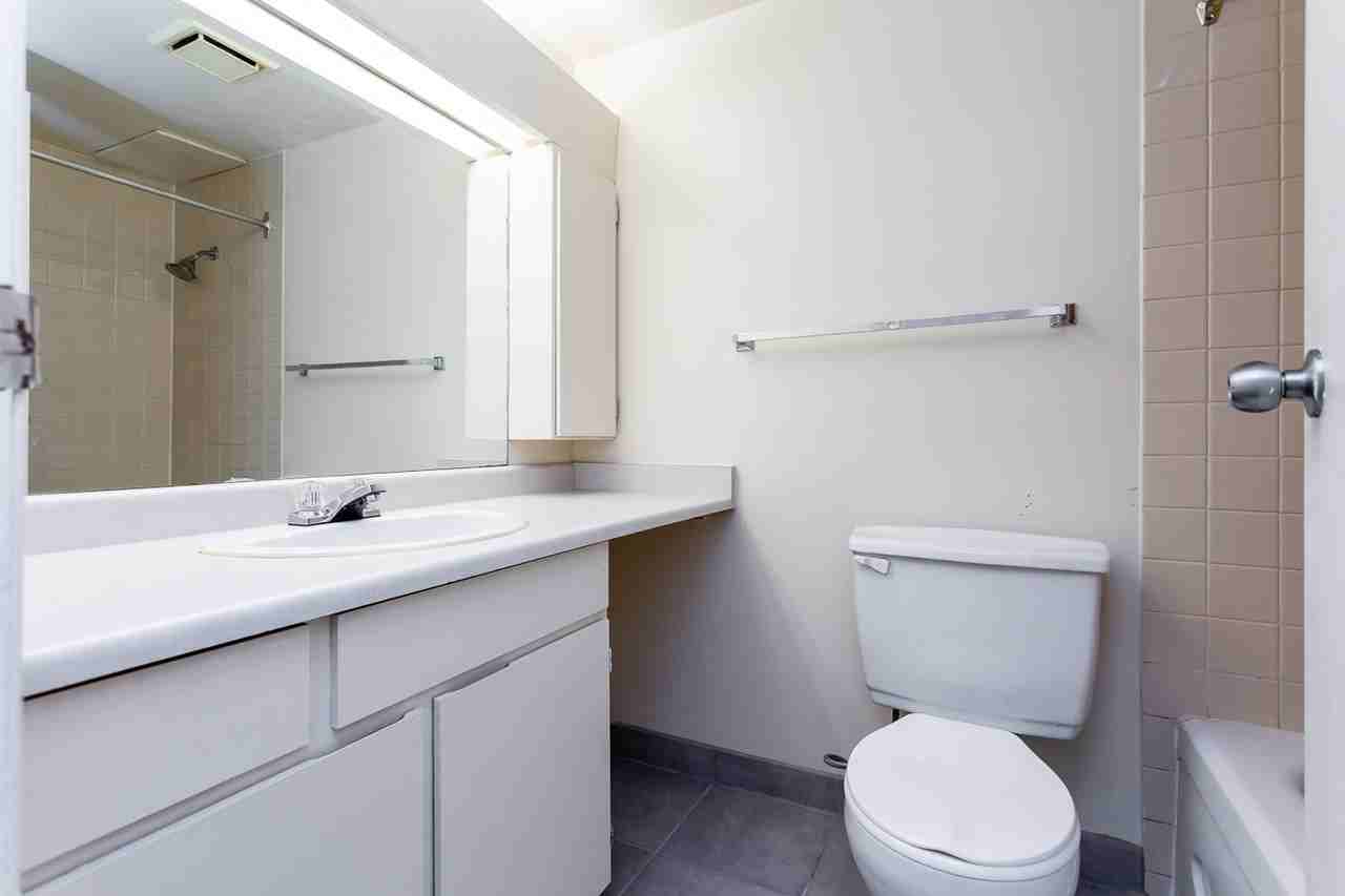 Adelaide Apartments - Photo 7 of 9