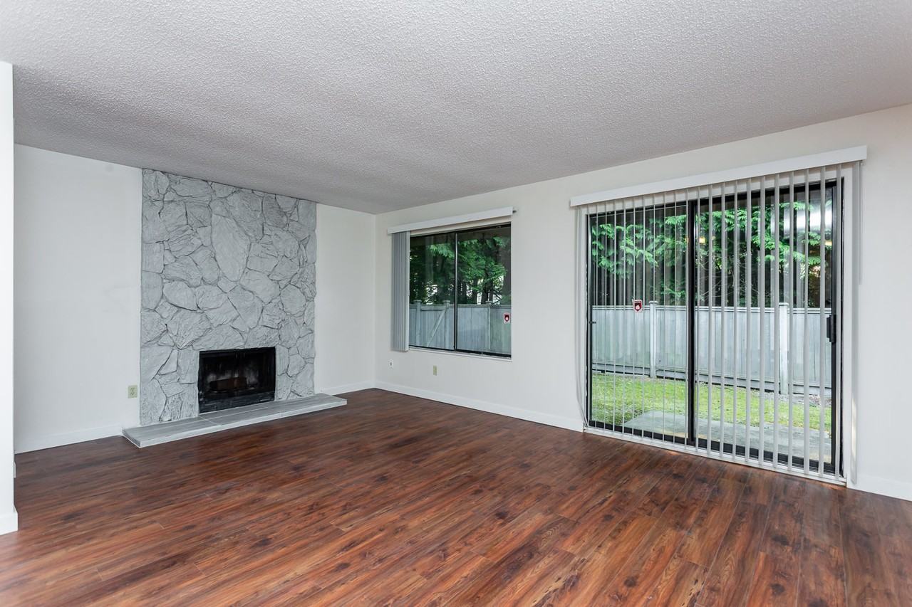 Briar Gate Townhomes - Photo 5 of 9
