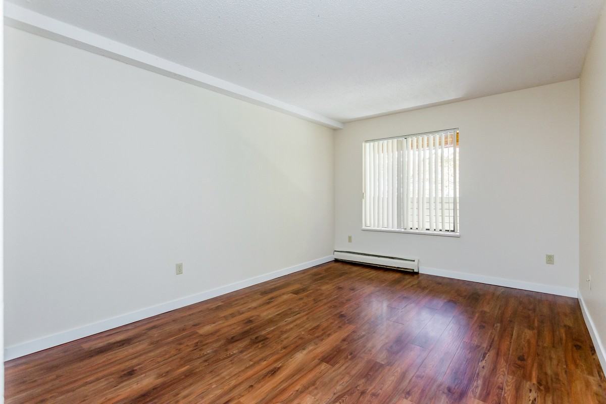 Burnside Apartments - Photo 7 of 10