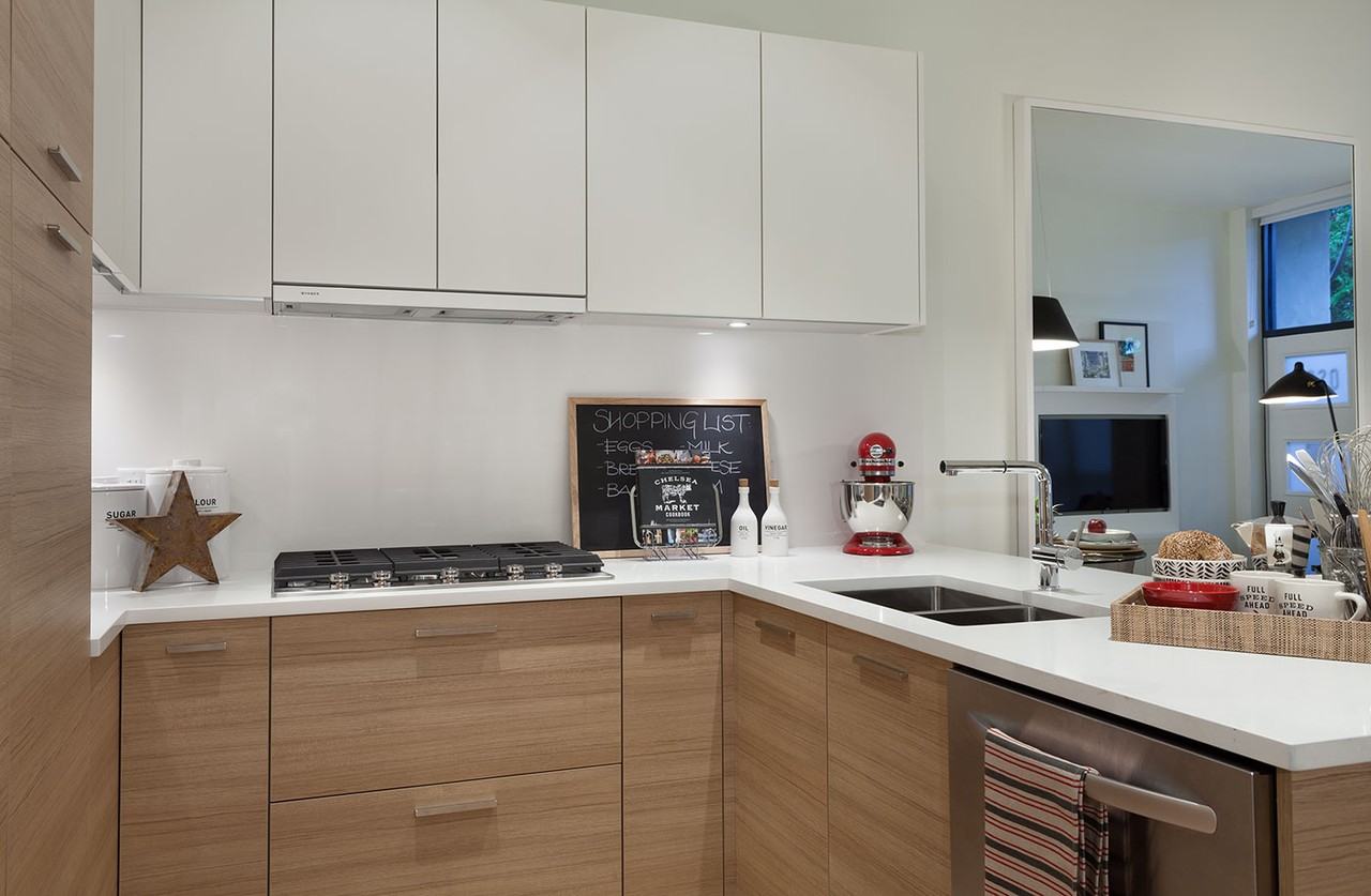 Mercer Apartments - Photo 4 of 20