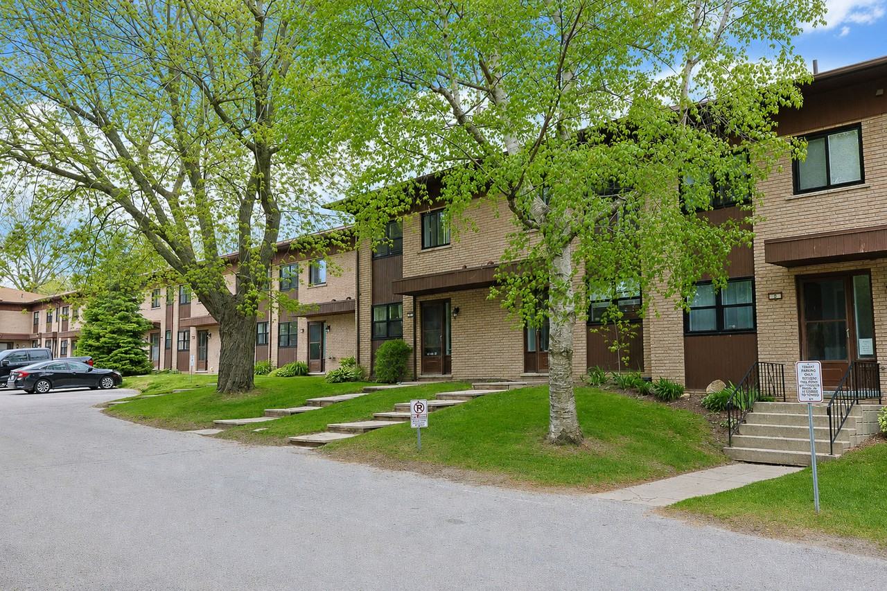 Liberty Court - Photo 3 of 41