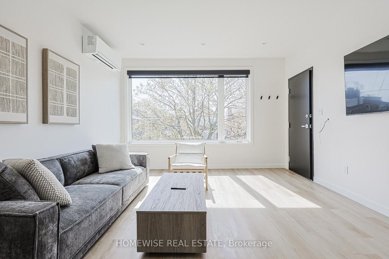 159 Locksley Avenue - Photo 3 of 13