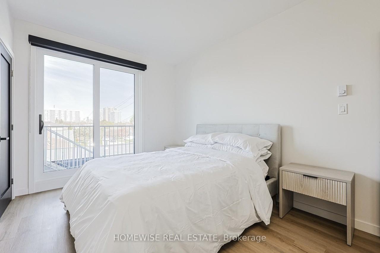 159 Locksley Avenue - Photo 6 of 13