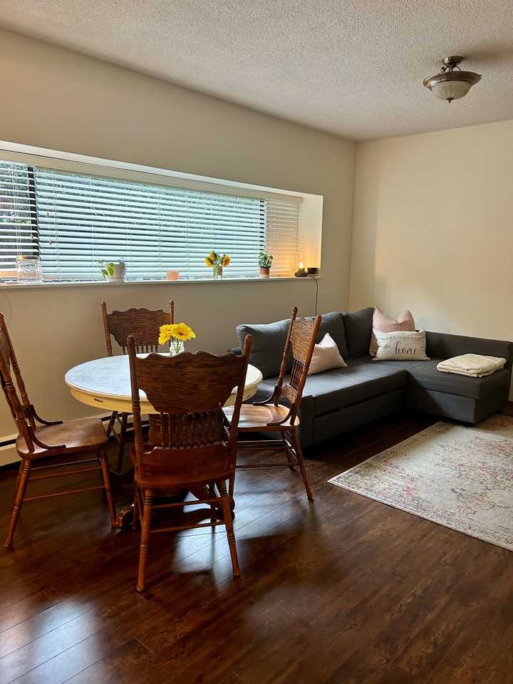 Lyndale Apartments - Photo 2 of 9