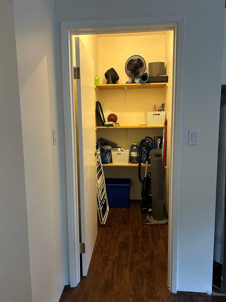 Lyndale Apartments - Photo 7 of 9