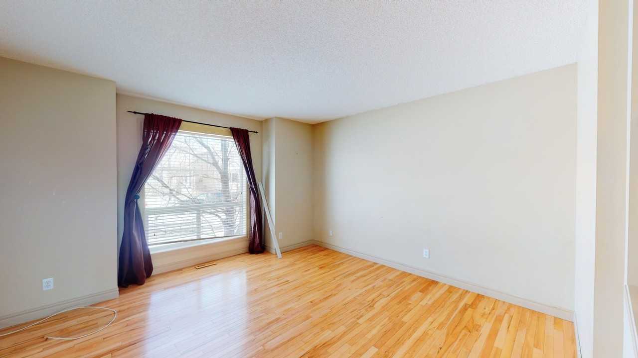 95 Arbour Meadows Close NW - Photo 4 of 19